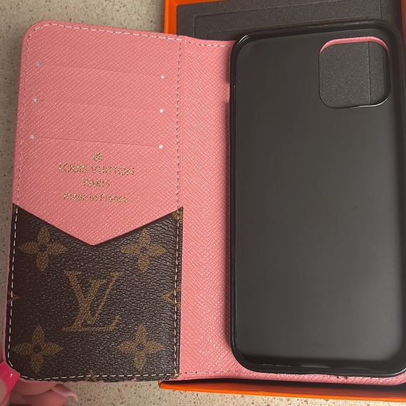 Louis Vuitton IPhone 12/12pro cell phone case. New, never used. - Picture 2 of 4